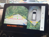 【パノラミックビューモニター】専用のカメラにより、上から見下ろしたような視点で360度クルマの周囲を確認することができます☆死角部分も確認しやすく、狭い場所での切り返しや駐車もスムーズに行えます。