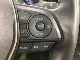 【レーダークルーズコントロール】高速道路での長距離走行が楽に!!自動で速度を保つクルーズコントロールが、衝突軽減システムと連携し、前方の車両を感知して車間を保つように速度調節してくれます!!