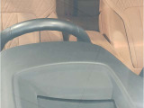 【ボディコーティングで新車時の輝きを】ご納車前にボディを磨き上げ下地処理を行った上で、コーティングを施工します。軽微な小傷も無くなりより新車時の輝きに近い状態でお届けできます。ぜひご用命下さい!