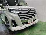 LEDヘッドランプで夜間も視界良好