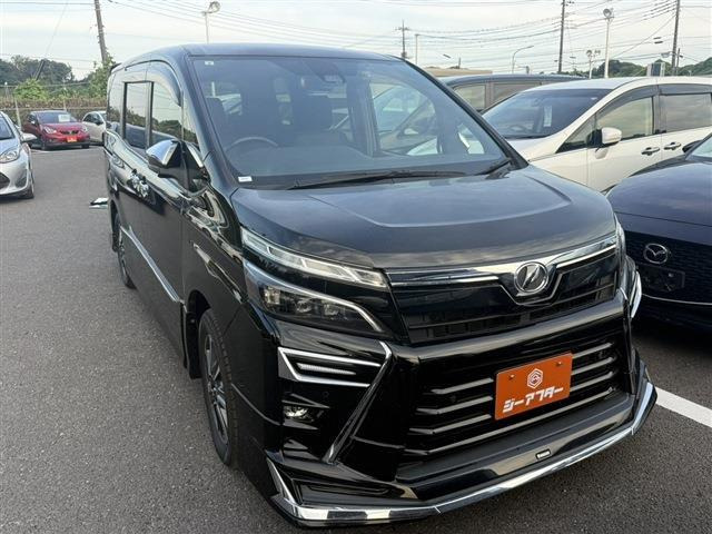 トヨタ ヴォクシー 