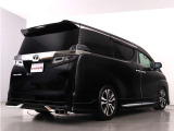 当店では、厳選された車両のみ展示しております。アルファード・ヴェルファイアに特化した専門店ならではの豊富な在庫の中から、お気に入りの一台をお探しください!