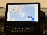 いまや必須装備「ナビゲーション」搭載!知らない場所にスイスイッとドライブ。もう、これなしではハンドルを握れませんね!でも運転中の操作は危険ですのでご注意ですね☆