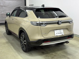 Honda SENSING装着車です。衝突を予測してブレーキをかけたり、前のクルマにちょうどいい距離で走行できる多彩な安心・快適機能を搭載した支援システムがドライバーをサポート。