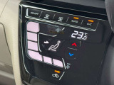 オートエアコンで温度を設定するだけで快適な車内環境を維持することができます!