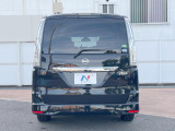 安心の最長10年・走行無制限保証(有償)をご用意。保証内容も充実はもちろん、無料点検&オイル交換や、年中無休の全国・24時間ロードサービスも付帯されておりますのでご安心下さい。