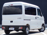 オリックス認定中古車は厳選した上質な車輌のみをお届け致します。全車にプロの職人による徹底した内外装の清掃、磨き上げ処理を施しております。