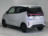 【ワイド保証】日産販売店の中古車には、無料で保証が付いています。走行距離無制限で、無料保証期間は1年間から。品質に自信があるから実現した、日産ならではの保証です。