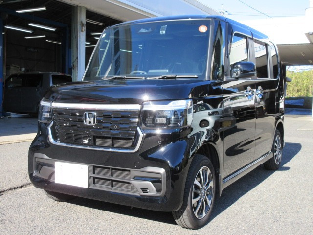 ホンダ N-BOXカスタム 