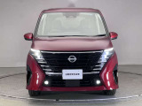 セレナ 1.4 e-4ORCE ハイウェイスターV 4WD 