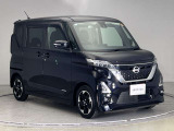 【車両状態証明書】査定協会公認のプロの検査員が公平かつ確かな基準で検査を実施。車両評価をもとに、安心しておクルマをお選びいただけます。
