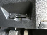 ナビ連動タイプのETC車載機です。ナビゲーションと連動してくれますのでカード未挿入を知らせてくれるなど便利な機能が追加されています。