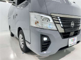 フォグランプ装着車です。暗い夜道の車両前方を明るく照らします