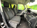 運転席シート廻りは使用感も少なく、良好な状態となっています。丁寧に使われていたことがよくわかりますね。