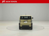 SUV風デザインのため、少し車高の高い後方スタイルで、バックドアガラスも大きくはありませんが、後方視界は、バックカメラとリヤソナーが助けてくれます。Fご安心ください。