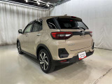 「バックフォルム」です。トランク・ラゲッジスペースには、多くの荷物を入れることが可能です。