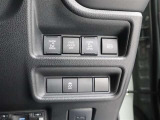 両側電動スライドドアのスイッチ付です。車内からもスイッチひとつで楽にドアの開閉が可能です。電動なので開閉時に力を使う必要がなく、半ドアになることもありません!