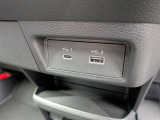 USB接続で携帯の充電など使い勝手がUP