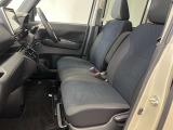 【車内ルームクリーニング済】専門スタッフにより車内はきれいにルームクリーニングを行っております。