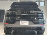 厳しいポルシェ中古車品質基準をクリアした車両のみを展示、販売しております。