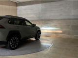 LEDヘッドランプです。十分な明るさを保ちつつも消費電力が少なく、バルブ寿命も長いのが特徴です。瞬時にMAXの光量を発揮するのもLEDならではです。