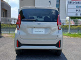 プライバシ-ガラスで車内への日差しを和らげ急な室温変化を防ぎます♪
