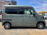 納車前に法定12ヶ月点検整備、もしくは車検整備を実施してご納車いたします。点検整備記録簿もお渡しいたしますので、より安心してお乗りいただけます。