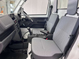 【車内ルームクリーニング済】専門スタッフにより車内はきれいにルームクリーニングを行っております。