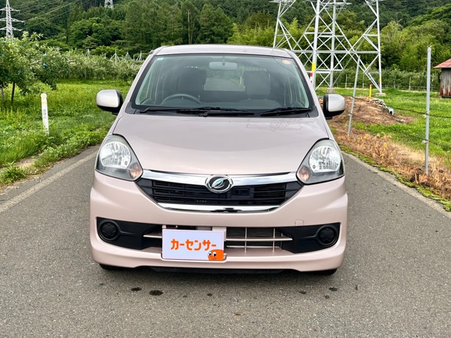 ダイハツ ミライース 