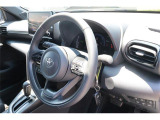 前席全体 目線も高く広い視界で安心して運転することができますね!