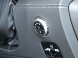 実車のご確認が遠方で困難な場合やお忙しい方でも安心してお車がお選び頂けるよう在庫車両で気になる箇所のご確認や詳細のオプションのご確認等につきましてはお気軽にセールススタッフまでお問い合わせください。