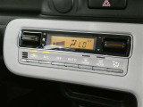 オートエアコン装備です。オートで空調を行ってくれるので車内は、とっても快適!だからドライブもさらに楽しい!