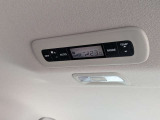 後席エアコンもついており、車内の温度をすばやく快適にしてくれます