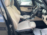 ◆LIBERALAは、輸入車選びの新たなスタイルを提案するインポート・セレクト・ブランドです。オーナー様となる方がクルマから直接感じる感性を第一にした、最良の一台との出会いをコーディネートいたします。