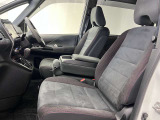 【車内ルームクリーニング済】専門スタッフにより車内はきれいにルームクリーニングを行っております。