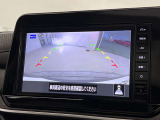 【バックカメラ】バックカメラ付きで、駐車時も安心ですね。