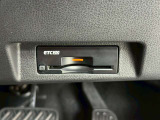 今では必需品のETCもパネルデザインにフィットするビルトインタイプなので、見た目もスッキリとしています