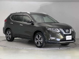 【車両状態証明書】査定協会公認のプロの検査員が公平かつ確かな基準で検査を実施。車両評価をもとに、安心しておクルマをお選びいただけます。