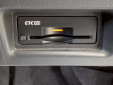 今では必需品のETCもパネルデザインにフィットするビルトインタイプなので、見た目もスッキリとしています