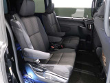 セパレートタイプでゆったり乗車のセカンドシートです。