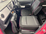 【車内ルームクリーニング済】専門スタッフにより車内はきれいにルームクリーニングを行っております。