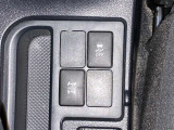 【安心の4WD】4輪すべてで駆動するのでパワーがあり、雪道など悪路での走行がスムーズになります!雪が降る北海道だと四駆が安心ですね☆