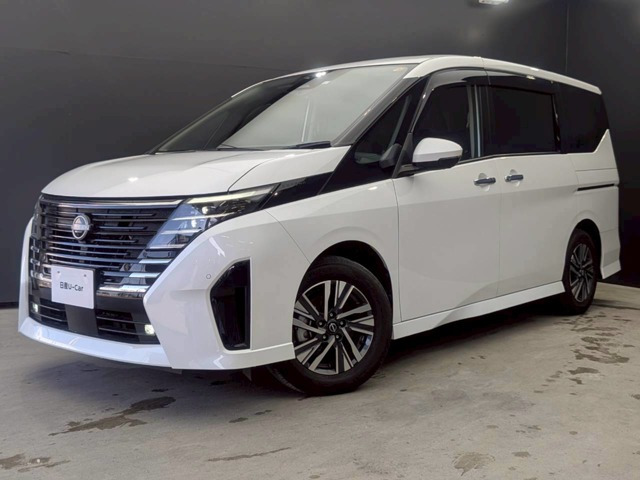 セレナ 1.4 e-POWER ハイウェイスターV 