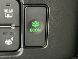 ★ECONスイッチ★ エコドライブを加速しよう!スイッチをONにすると、運転の仕方によるロスを抑え込み燃費をよくするようクルマが頑張ります(*^ー^*)燃費向上にチャレンジ♪