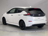 【ワイド保証】日産販売店の中古車には、無料で保証が付いています。走行距離無制限で、無料保証期間は1年間から。品質に自信があるから実現した、日産ならではの保証です。