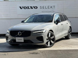 プラグインハイブリッドのV60です。
