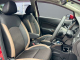 ゆったりとした運転席廻り♪