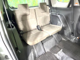 3列目シートはもちろん状態良好☆大人でもゆったりと座って頂けますので、大人数でのお出かけもラクラクです♪ご家族で、気の知れた仲間で、ドライブに行くのが楽しみですね♪