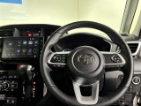 使いやすく運転しやすいレイアウトの運転席周り。