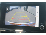 全周囲モニター付で、車庫入れも駐車もラクラクです。